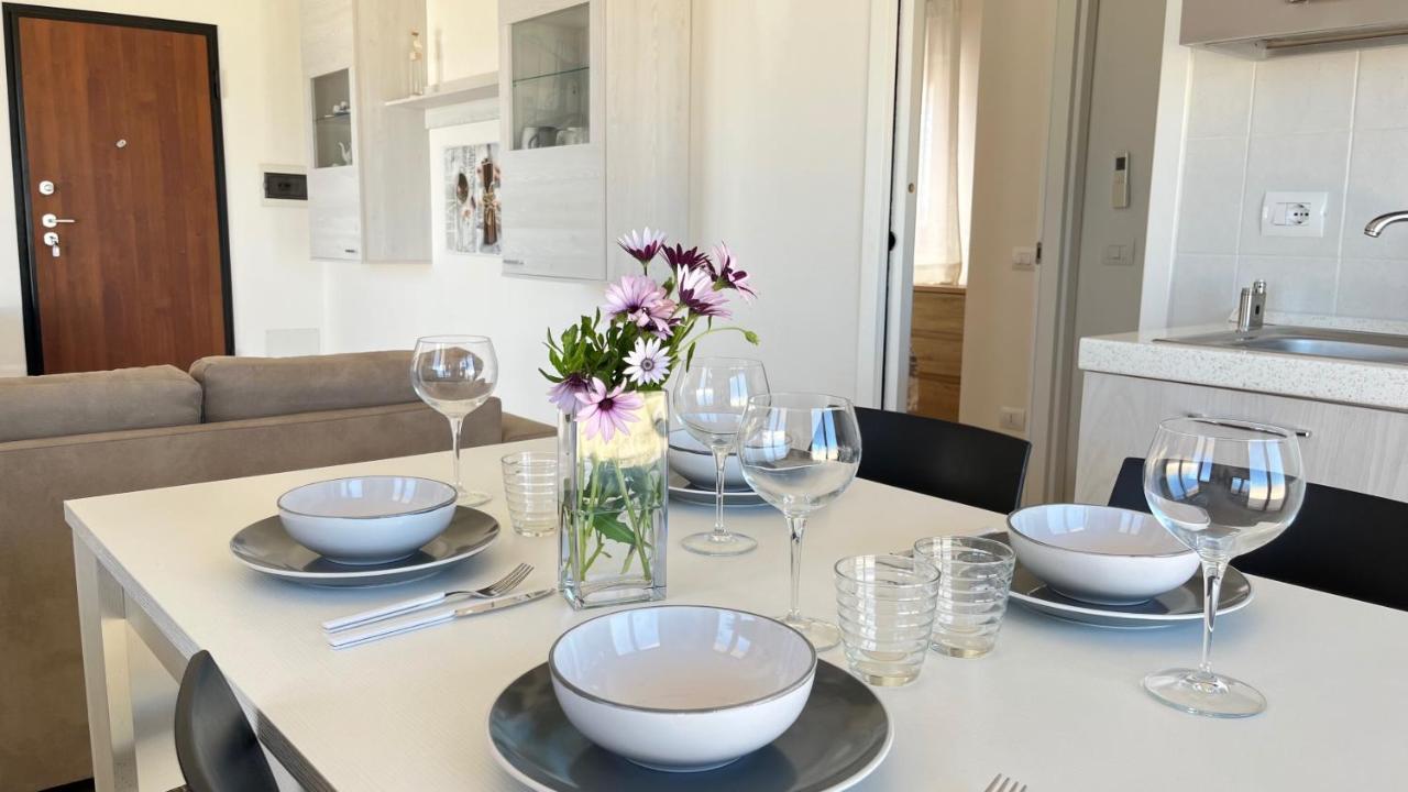 Attici Con Terrazzo Vista Mare Apartman Calasetta Kültér fotó