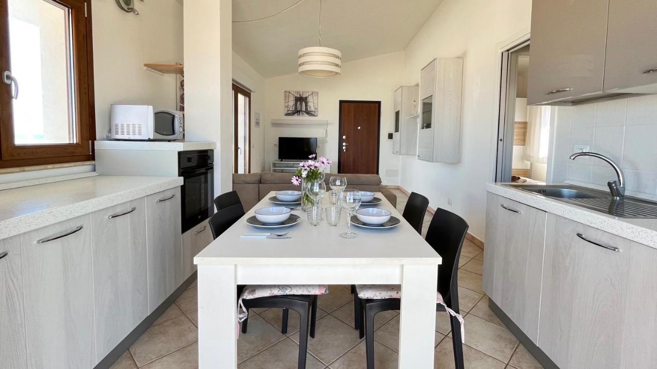 Attici Con Terrazzo Vista Mare Apartman Calasetta Kültér fotó
