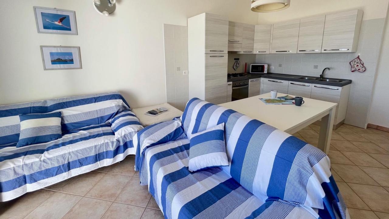 Attici Con Terrazzo Vista Mare Apartman Calasetta Kültér fotó